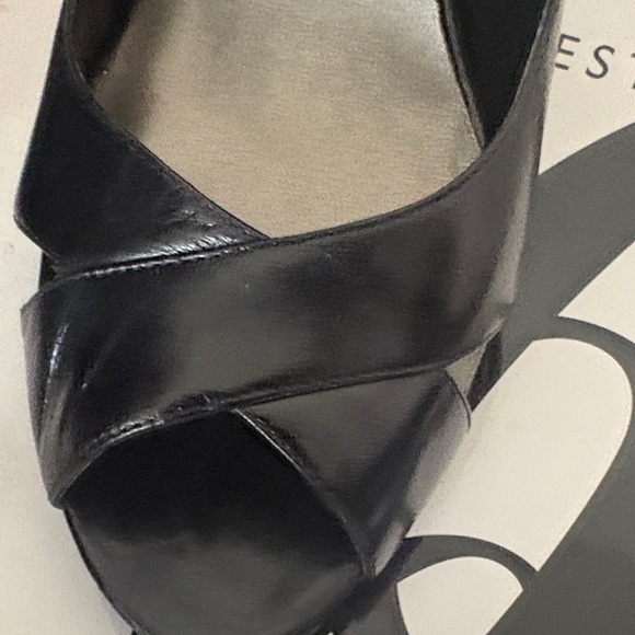Nine West Black Peep Toe Heels - Picture 5 of 7